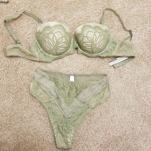 Victoria secret set